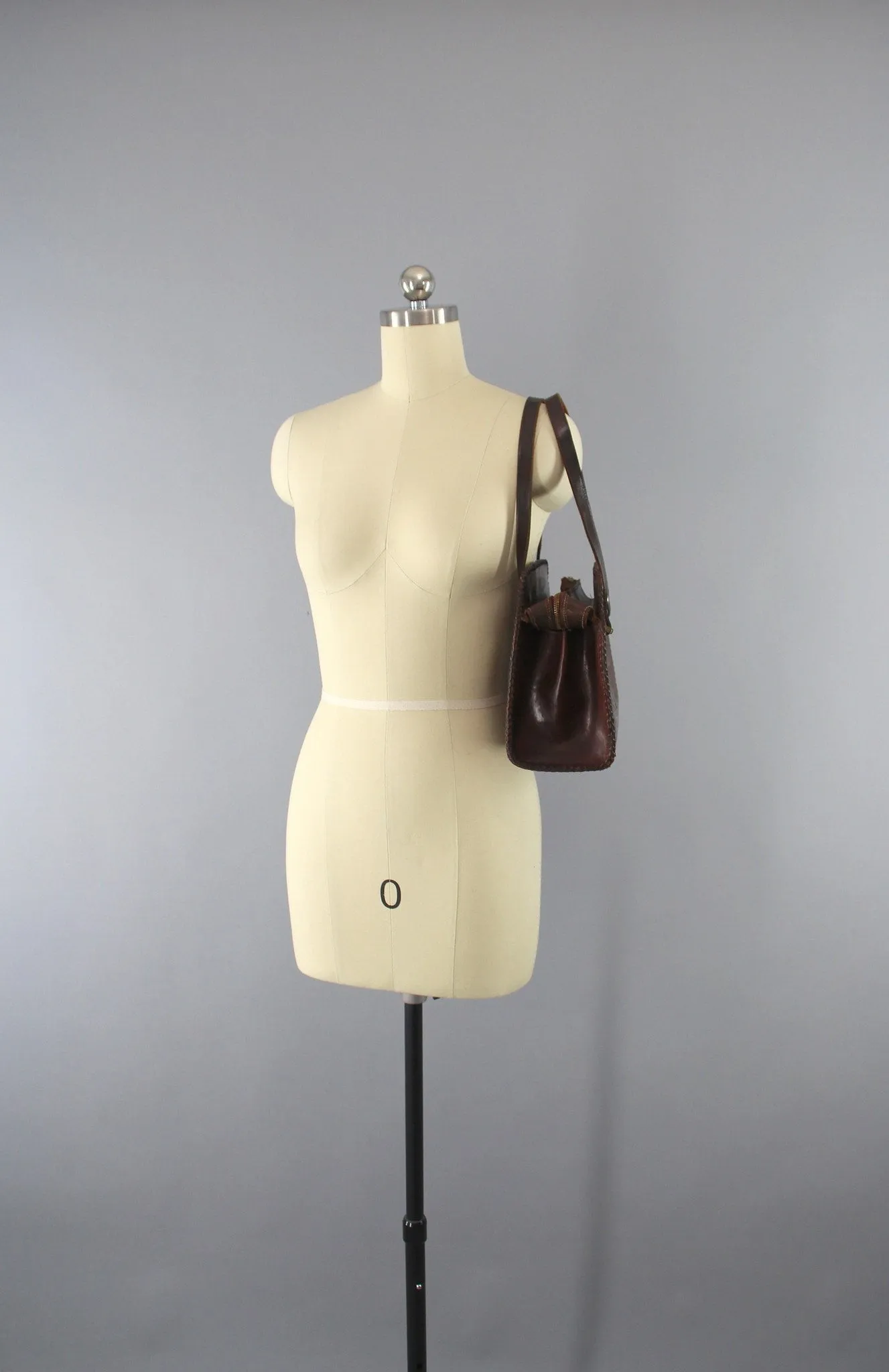 1960s Vintage Tooled Leather Shoulder Bag Handbag