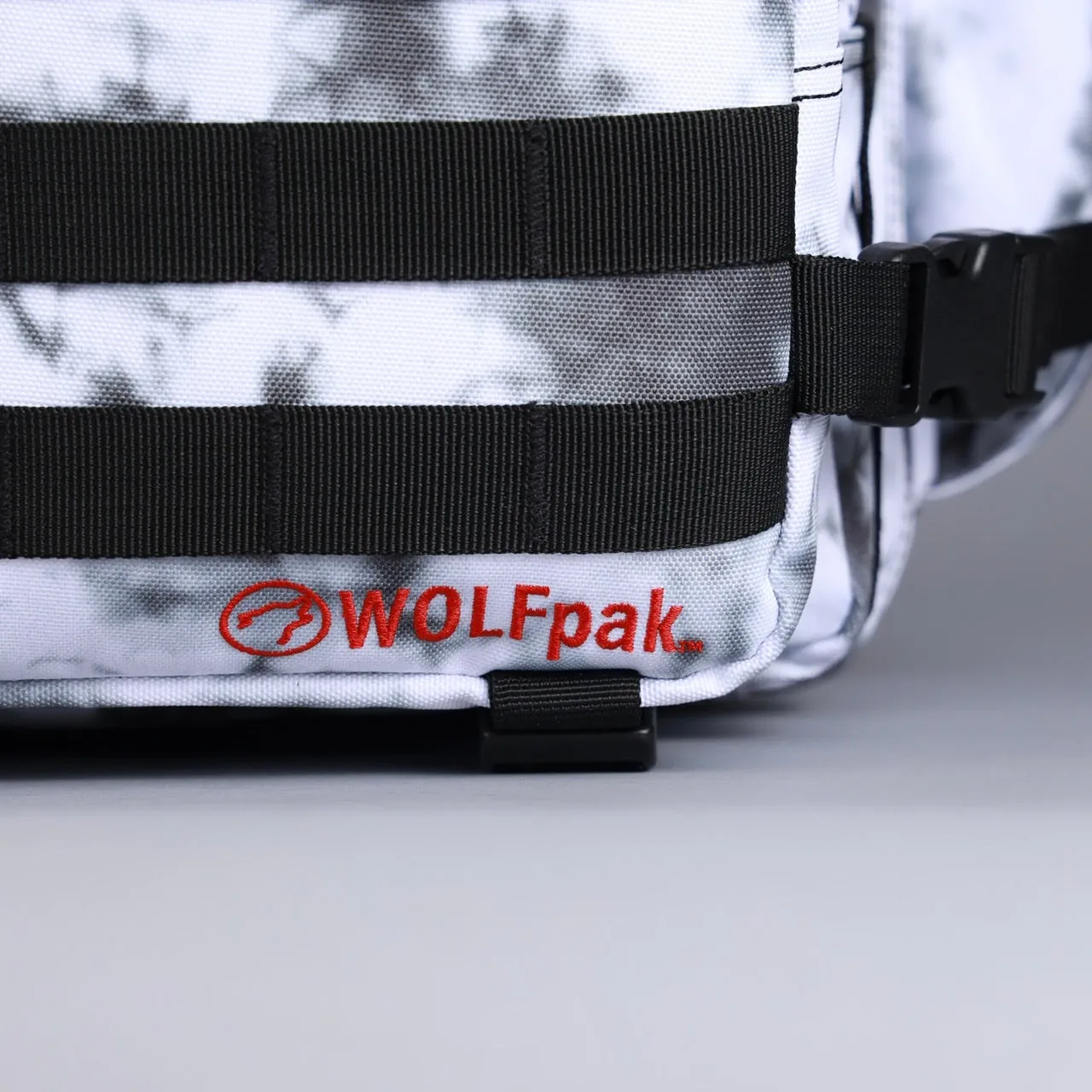 25L Backpack Timber Wolf Savage Red