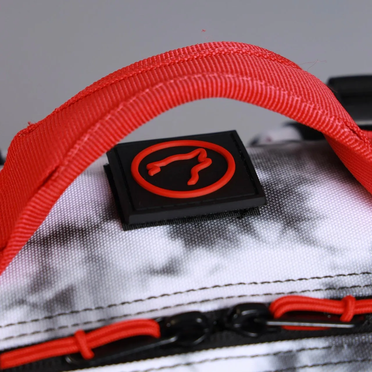 25L Backpack Timber Wolf Savage Red