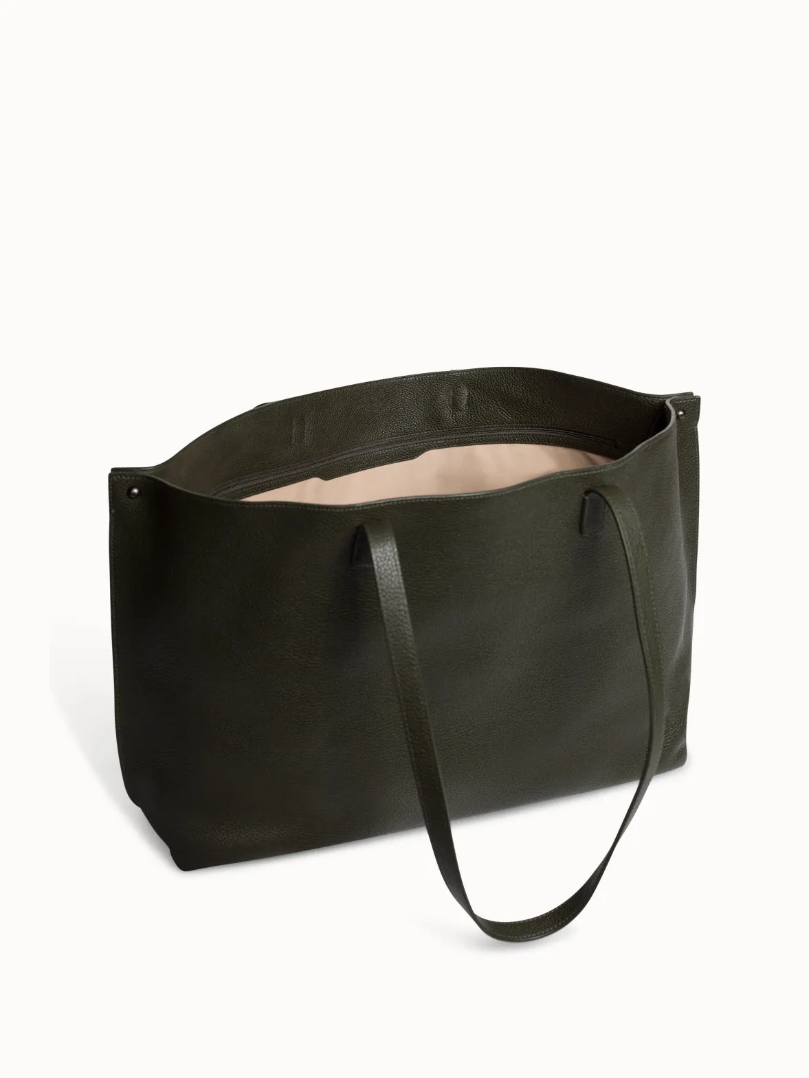 Ai Medium Shoulder Tote