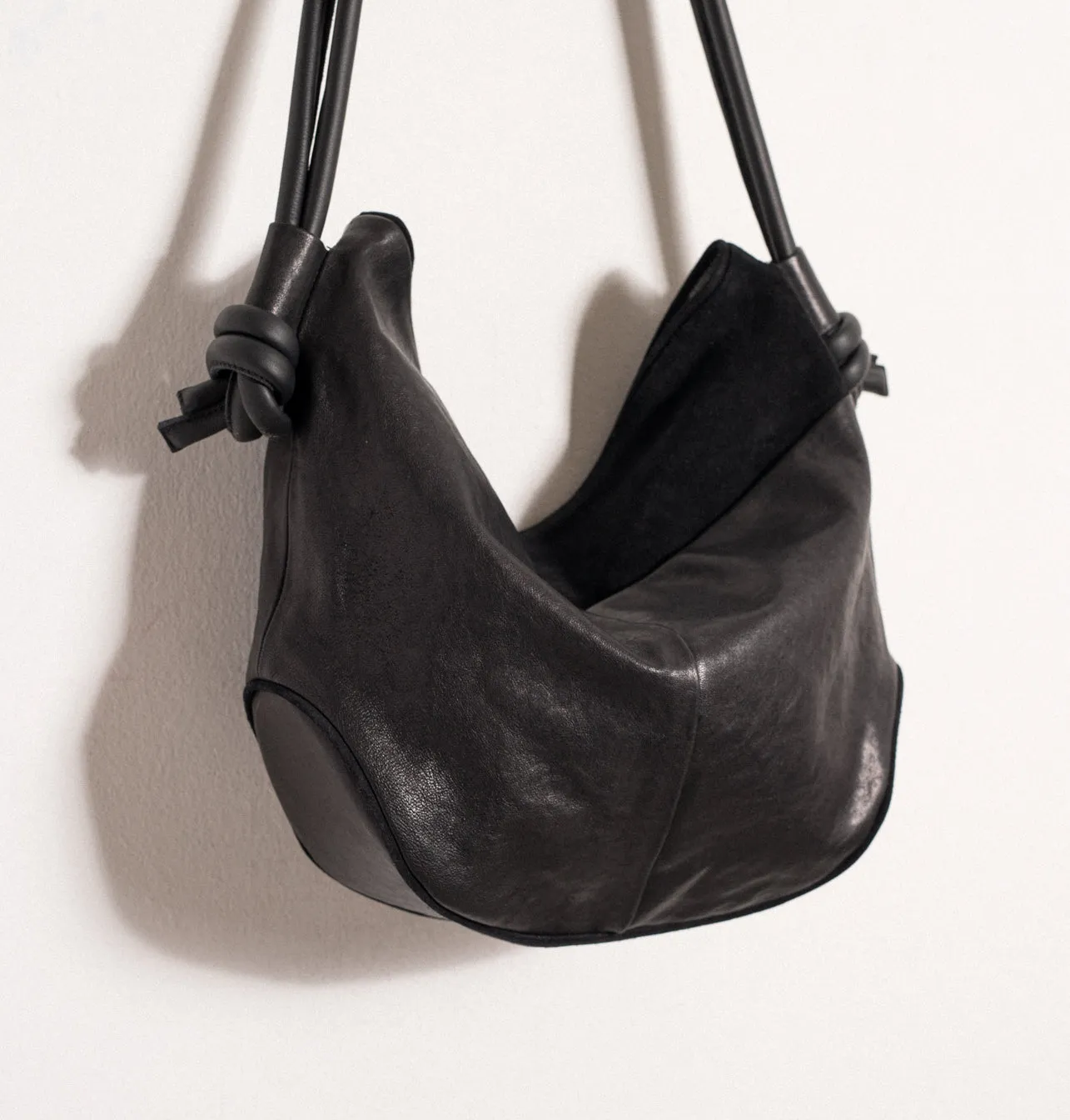 BROOKLYN ROUND SHOULDER BAG