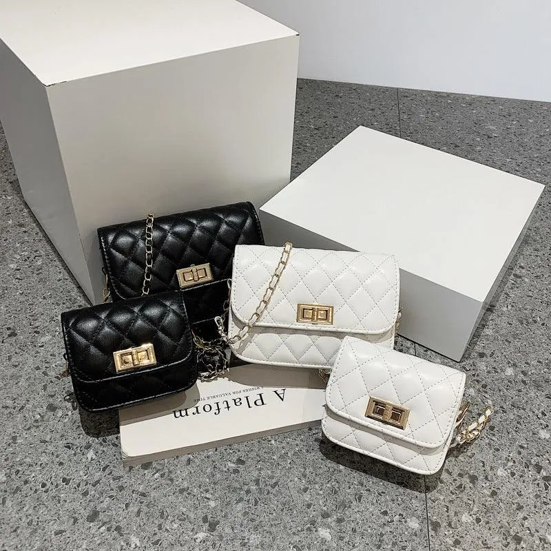 Diamond Chain Shoulder Messenger Bag