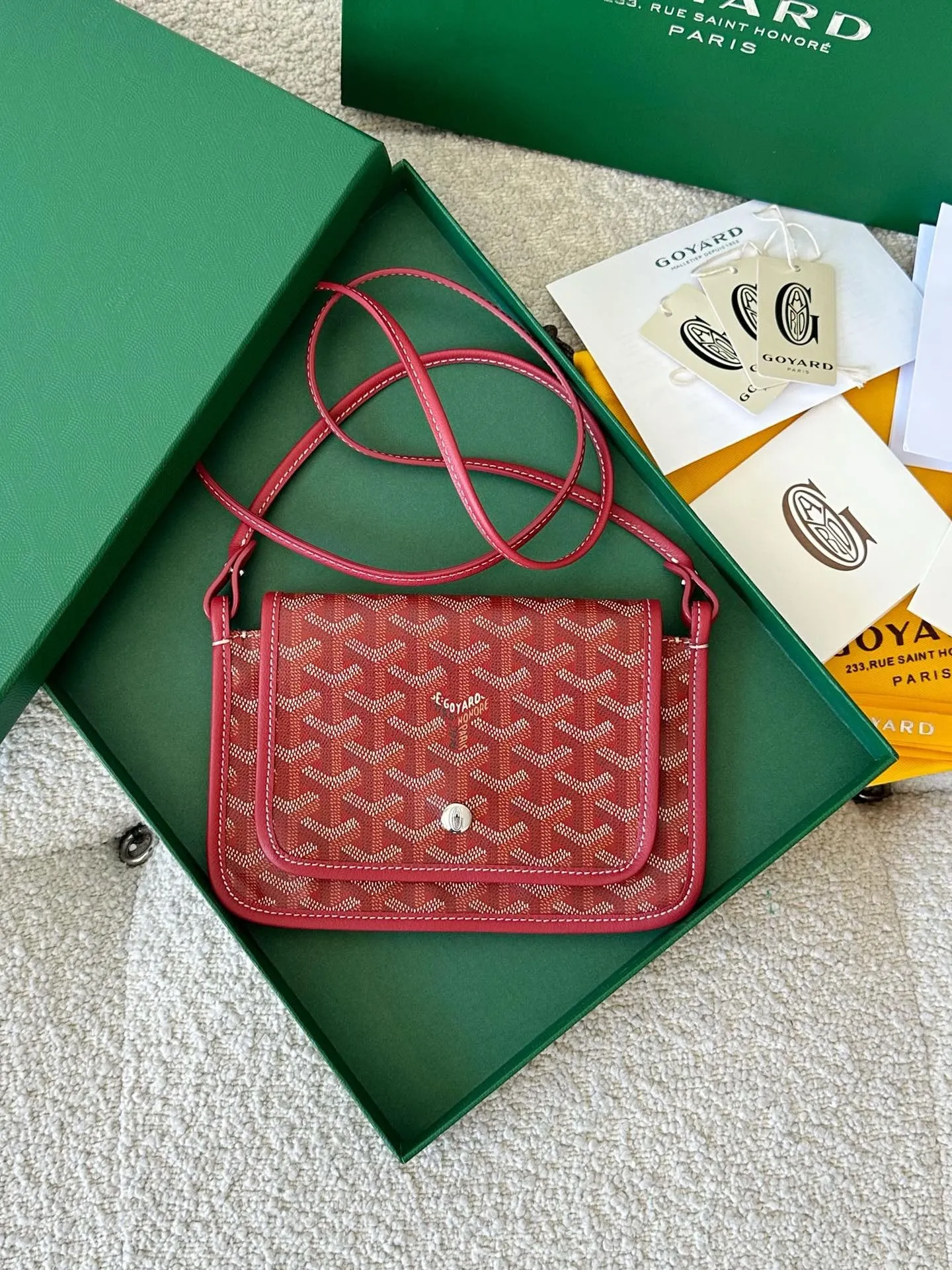 GY042 Plumet Bag / 8x5.5x1inch