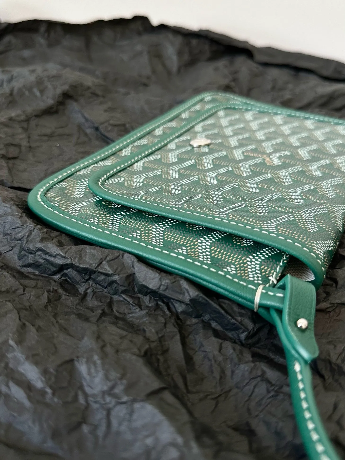 GY042 Plumet Bag / 8x5.5x1inch