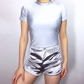 HIGH NECK SLEEK CROP TOP