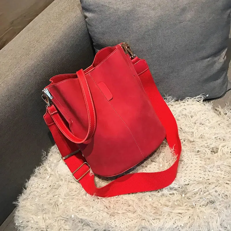 Leather Buckle Shoulder Messenger Bag
