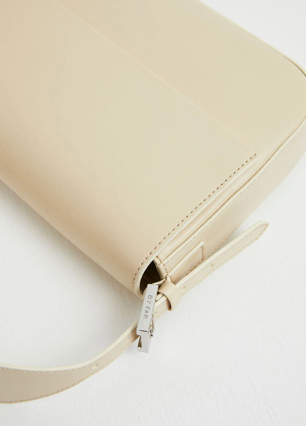 Manu Shoulder Bag