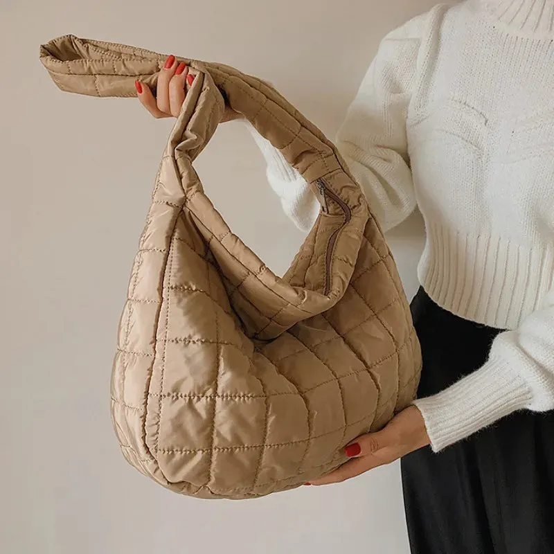 Simple Lingge Crossbody Bag for Women, Down Shoulder Bag, Large Capacity Underarm Bag, Fashion Trend, Winter, New