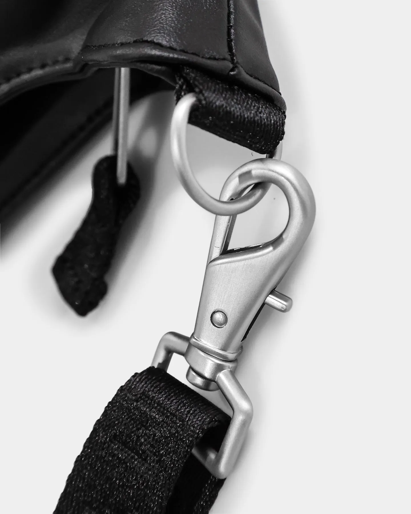 Tommy Jeans Heritage Shoulder Bag Black