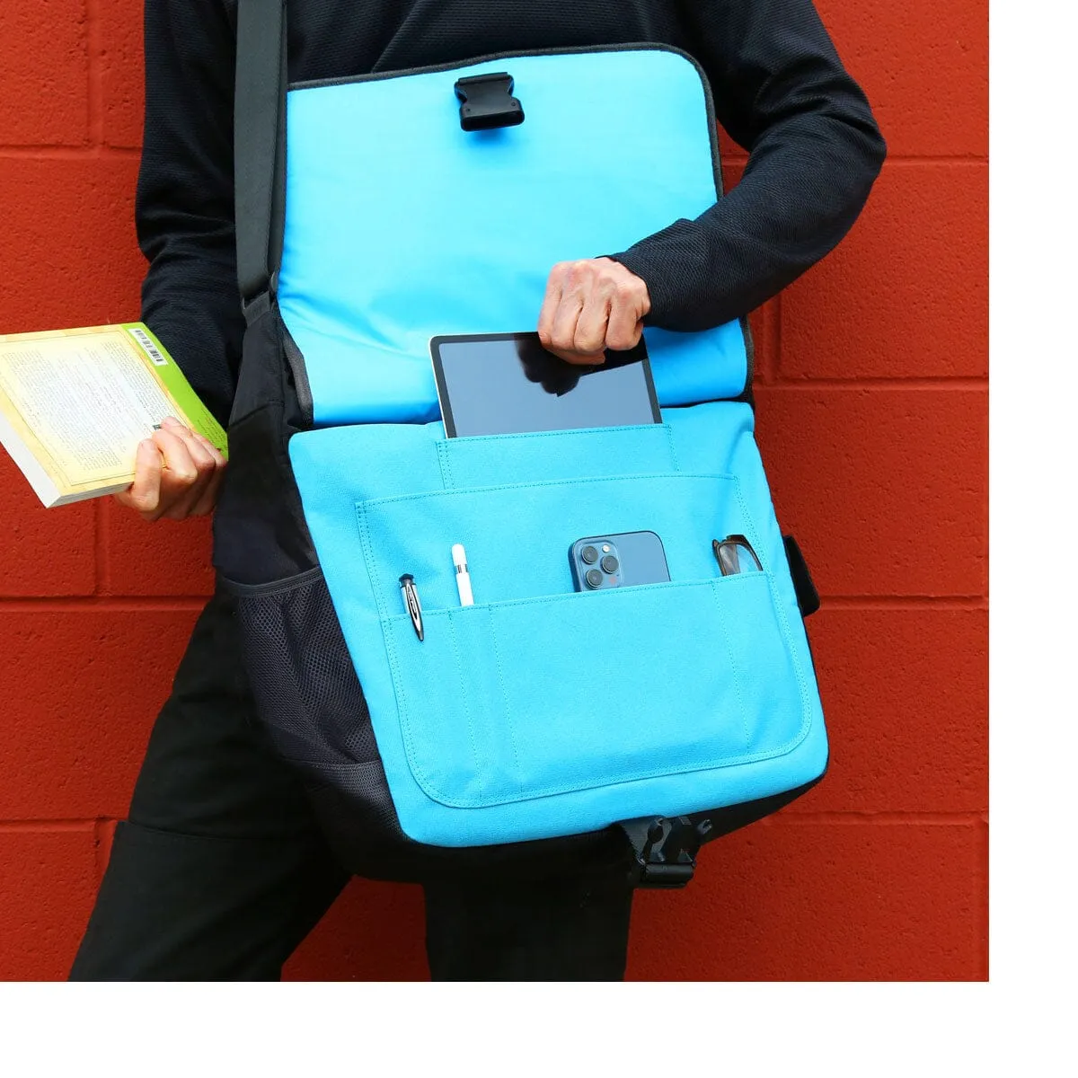 Universal Messenger Bag